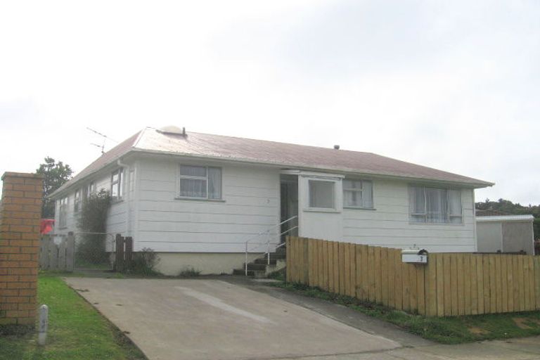 Photo of property in 3 Dalray Place, Ascot Park, Porirua, 5024