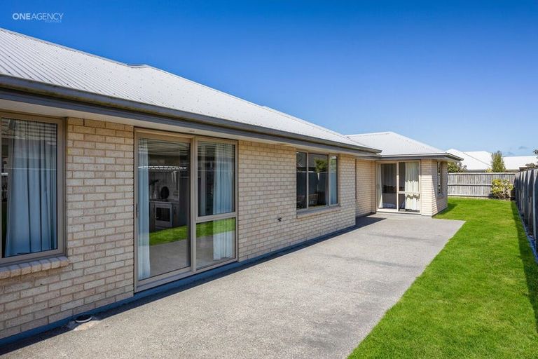 Photo of property in 17 Wyatt Street, Kaiapoi, 7630