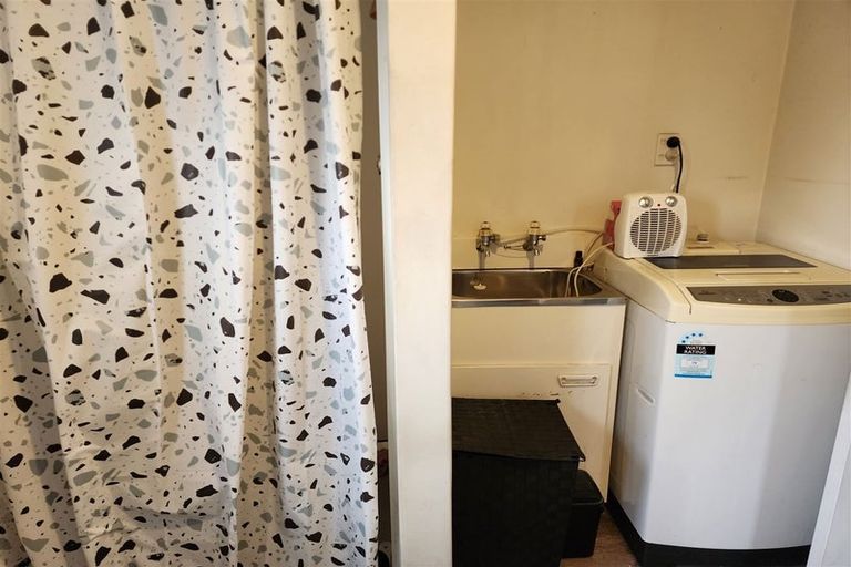 Photo of property in 1/121 North Street, Seaview, Timaru, 7910