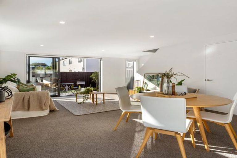 Photo of property in 1/28 Bowen Street, Upper Riccarton, Christchurch, 8041