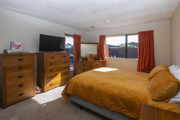 Photo of property in 3/32 Cotswold Avenue, Bishopdale, Christchurch, 8053