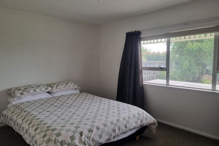 Photo of property in 81 Jellicoe Street, Martinborough, 5711