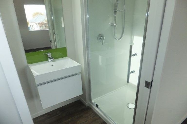 Photo of property in 48a Brockworth Place, Riccarton, Christchurch, 8011