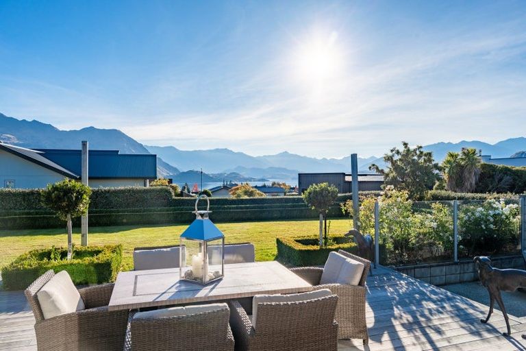 Photo of property in 27 Infinity Drive, Wanaka, 9305