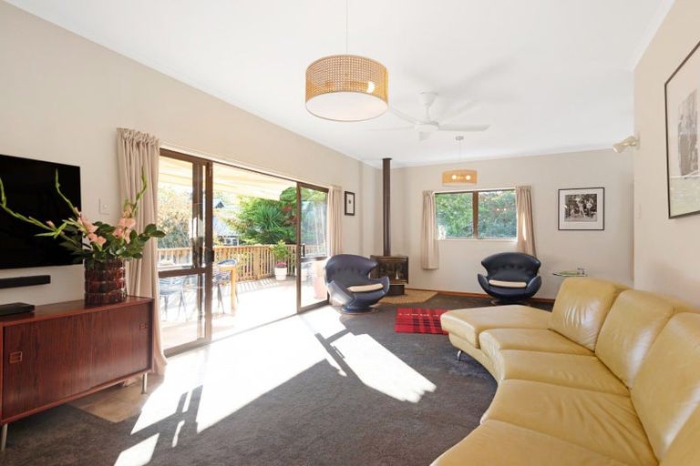 Photo of property in 15a Alexander Road, Raumati Beach, Paraparaumu, 5032