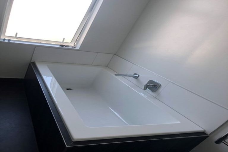 Photo of property in 17 Sunview Street, Silverdale, 0932