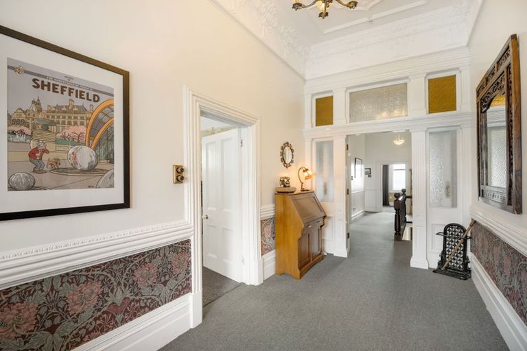 Photo of property in 19 Wharfe Street, South Hill, Oamaru, 9400