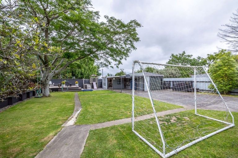 Photo of property in 21 Brooklyn Road, Carterton, 5713