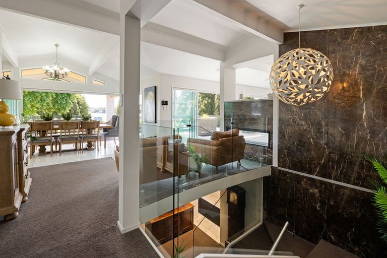 Photo of property in 163 Lake Crescent, Hamilton Lake, Hamilton, 3204