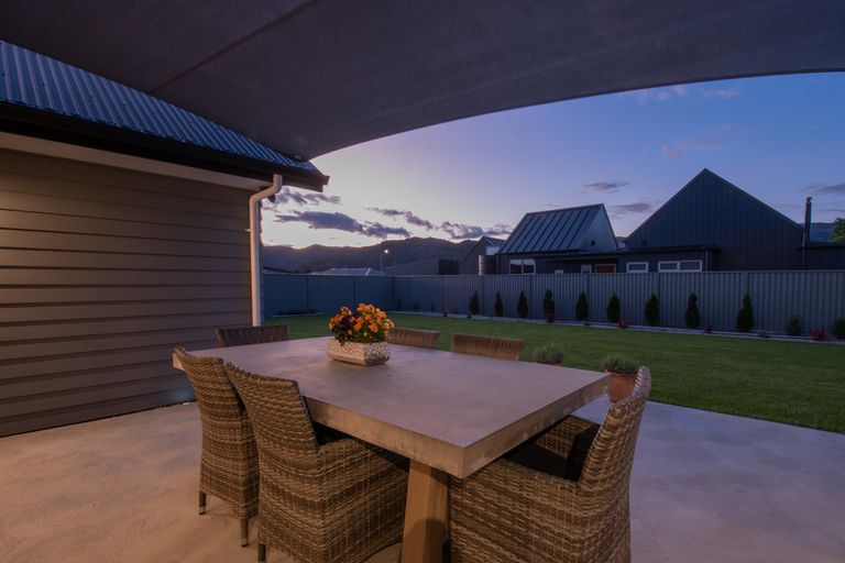 Photo of property in 3 Willoughby Place, Clyde, 9330