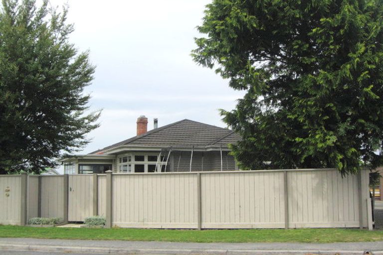Photo of property in 130 Mays Road, St Albans, Christchurch, 8052