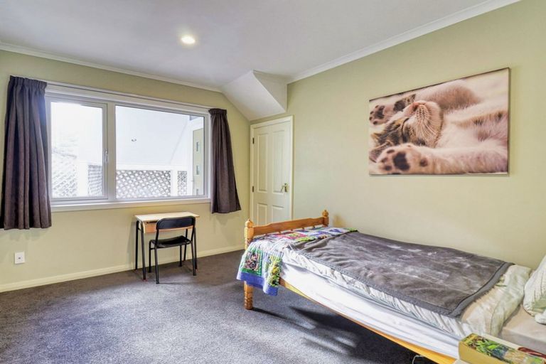 Photo of property in 7 Jacaranda Grove, Maungaraki, Lower Hutt, 5010
