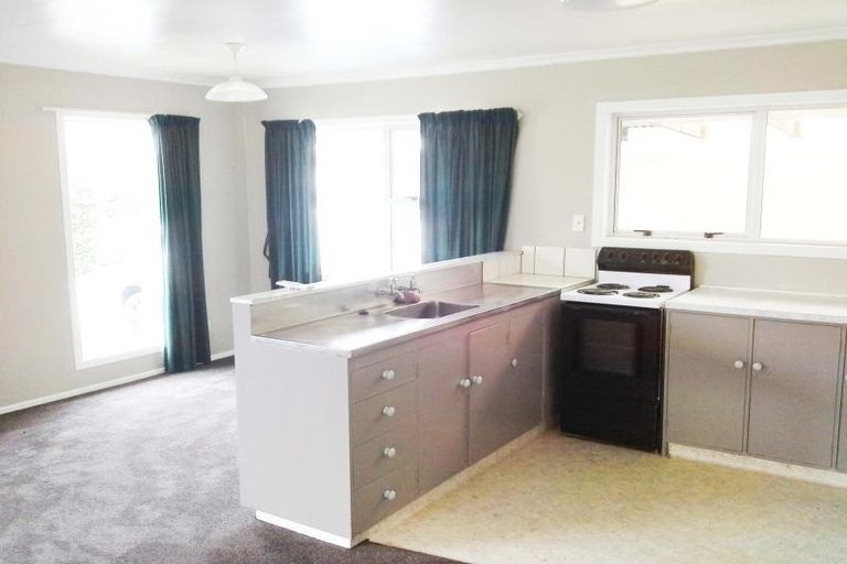 Photo of property in 1/44 Blagdon Road, Blagdon, New Plymouth, 4310