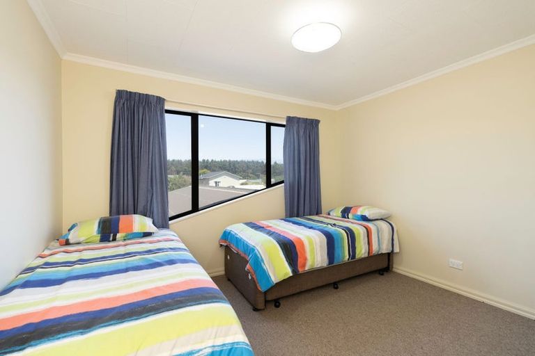 Photo of property in 4 Arataki Grove, Waitarere Beach, Levin, 5510