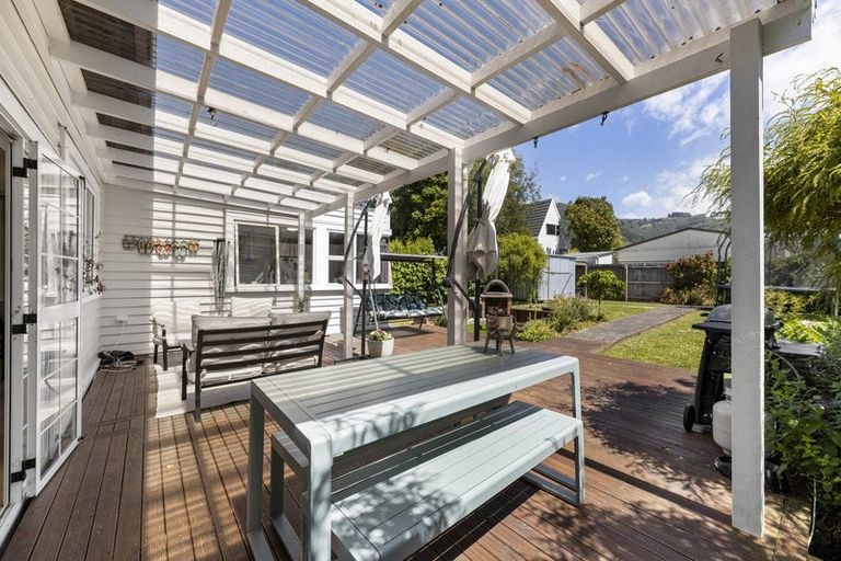 Photo of property in 15 Hugh Street, Sawyers Bay, Port Chalmers, 9023