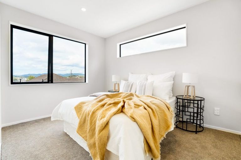 Photo of property in 14c Serjeant Street, Henderson, Auckland, 0612