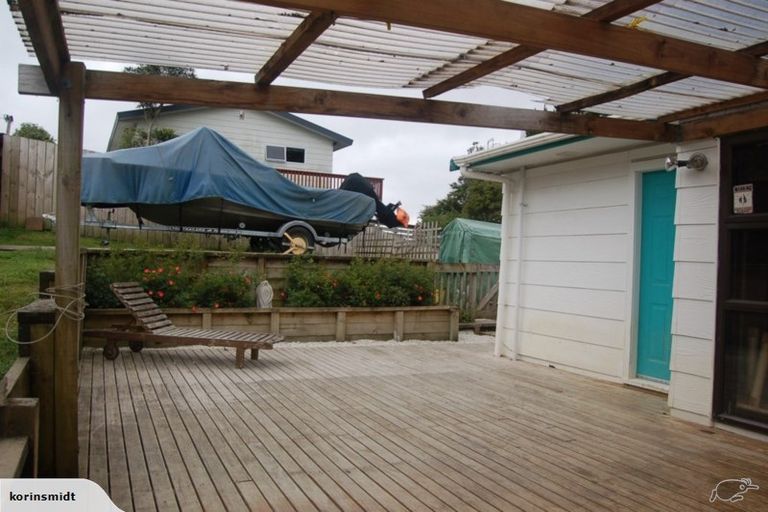 Photo of property in 49 Don Buck Road, Massey, Auckland, 0614