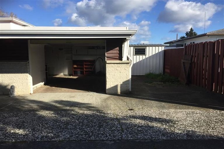 Photo of property in 2/63 Seddon Crescent, Marewa, Napier, 4110