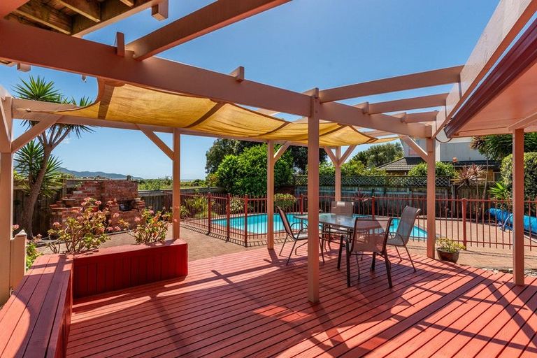 Photo of property in 303 Manly Street, Paraparaumu Beach, Paraparaumu, 5032