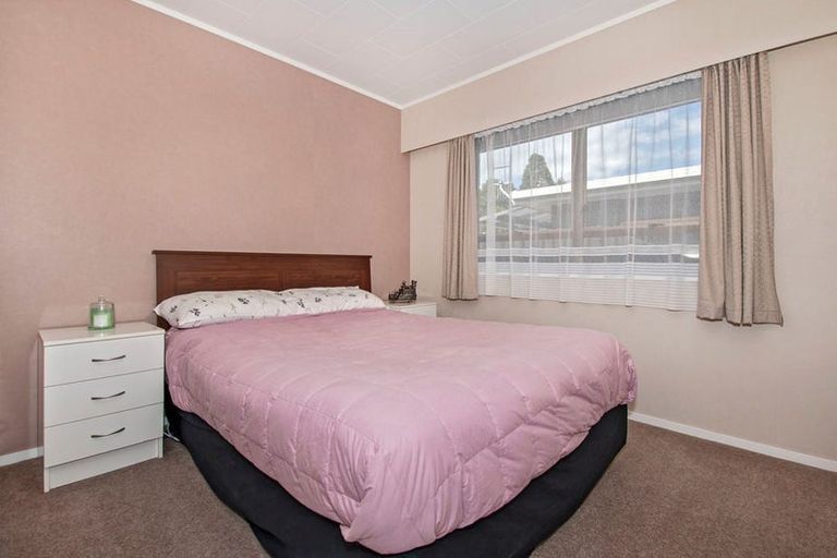 Photo of property in 12 Kotare Crescent, Maunu, Whangarei, 0110