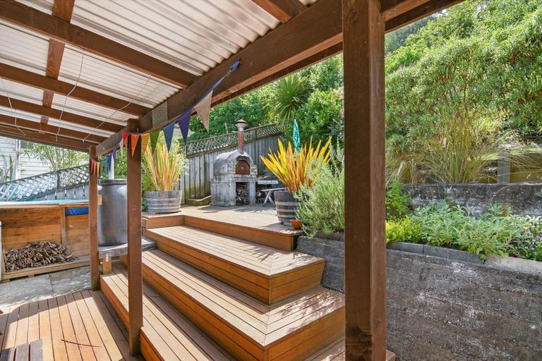 Photo of property in 166 Cleveland Terrace, Maitai, Nelson, 7010