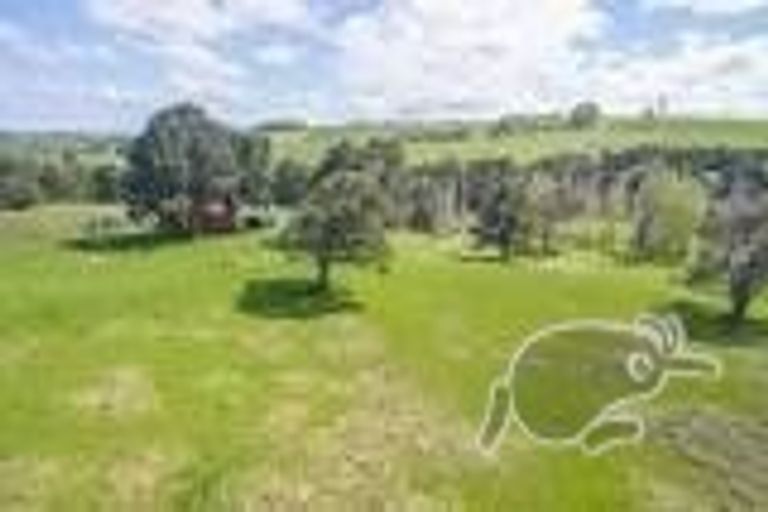 Photo of property in 72 Kaitara Lane, Kaiwaka, 0573