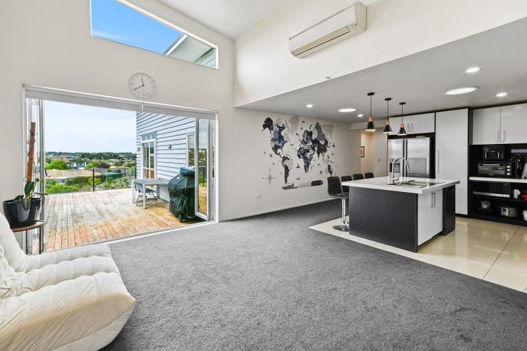 Photo of property in 29 Ina Ville Drive, Pukekohe, 2120