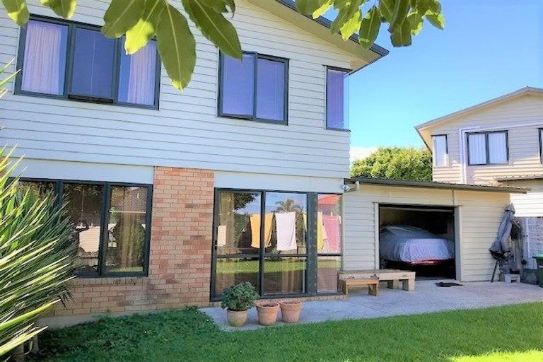 Photo of property in 33/45 Secoia Crescent, Mangere, Auckland, 2022