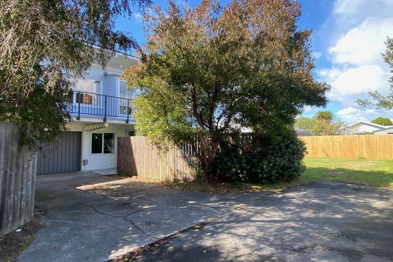 Photo of property in 2/26 Deloraine Street, Somerfield, Christchurch, 8024