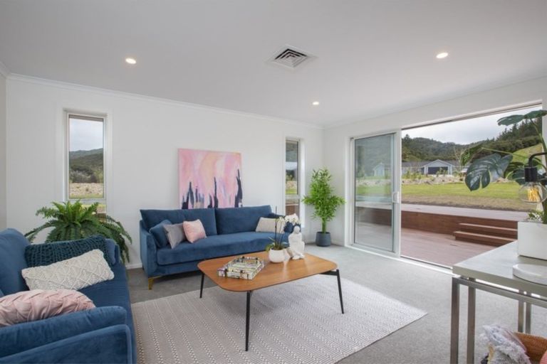 Photo of property in 15 Woodleigh Lane, Mangawhai, 0573