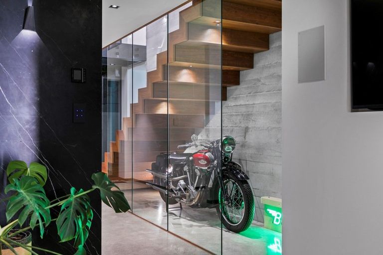 Photo of property in 192 Marine Parade, Mount Maunganui, 3116