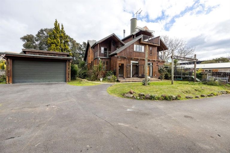 Photo of property in 31 Opoia Road, Hamilton East, Hamilton, 3216