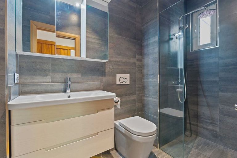 Photo of property in 158 North Avon Road, Richmond, Christchurch, 8013