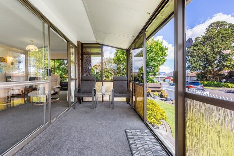 Photo of property in 1a Hunter Place, Merrilands, New Plymouth, 4312