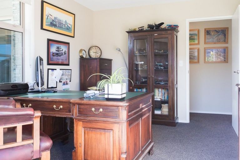 Photo of property in 58 Leeward Drive, Whitianga, 3510