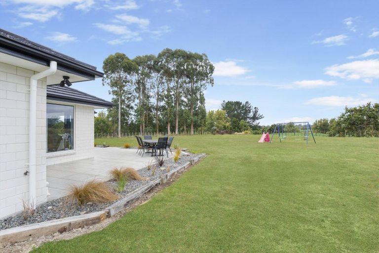 Photo of property in 335 Muhunoa Road East, Muhunoa East, Levin, 5570