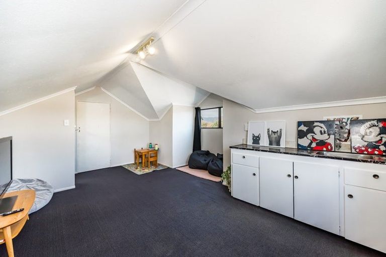Photo of property in 50 Walton Road, Paraparaumu Beach, Paraparaumu, 5032