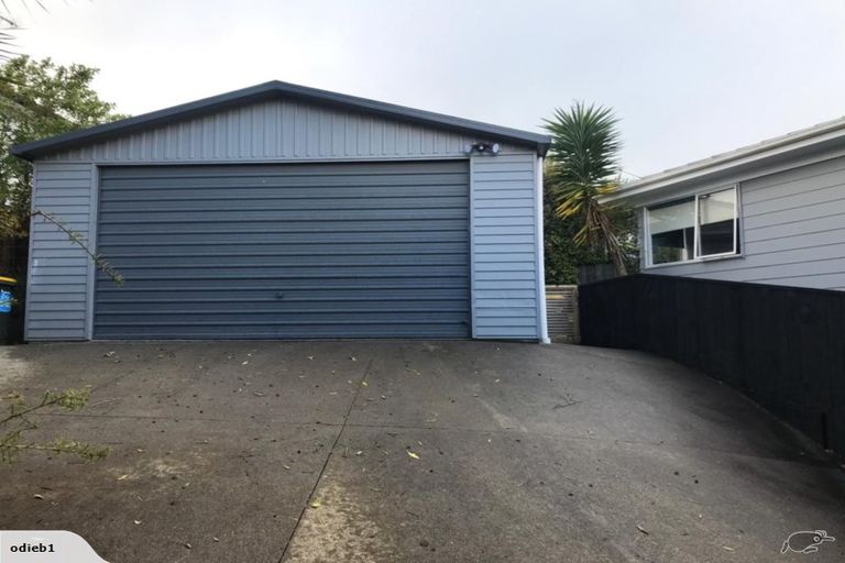 Photo of property in 1 Babington Place, Torbay, Auckland, 0630