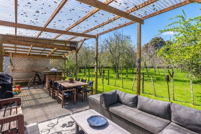 Photo of property in 35 Whelans Road, Levin, 5571