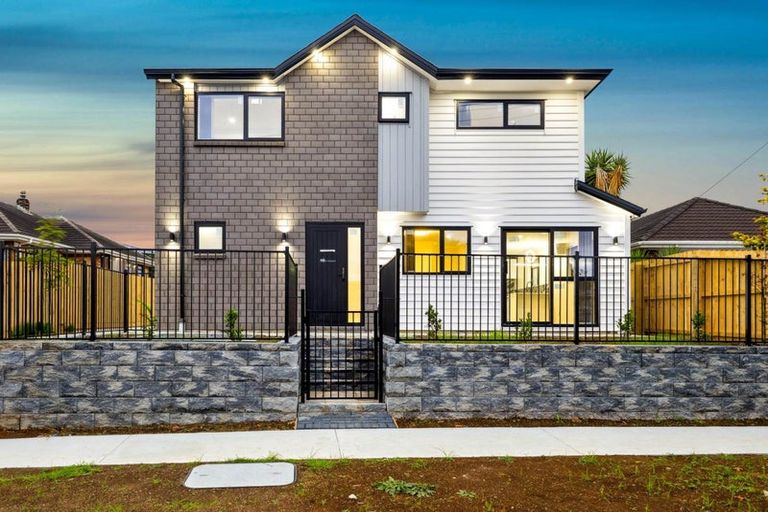Photo of property in 14a Graeme Avenue, Mangere East, Auckland, 2024