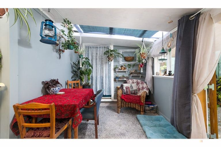 Photo of property in 35 Allan Street, Waimate, 7924