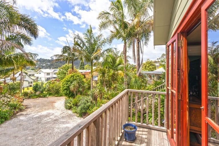 Photo of property in 19 Grange Road, Hahei, Whitianga, 3591