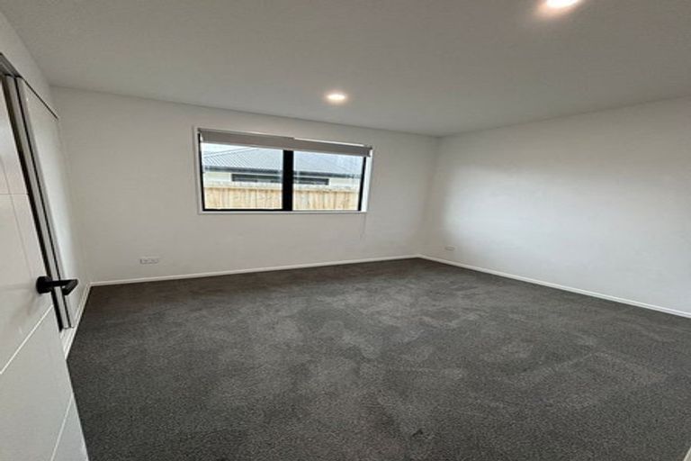 Photo of property in 16 Sequel Road, Halswell, Christchurch, 8025