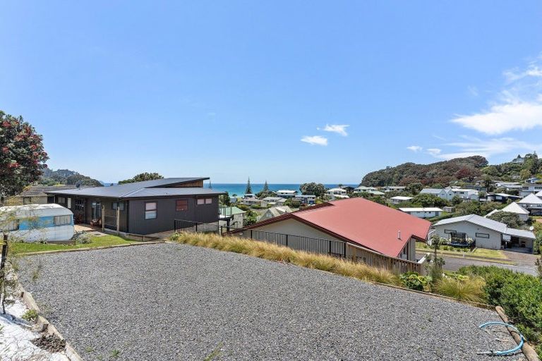 Photo of property in 208 Russell Bruce Place, Onemana, Whangamata, 3691
