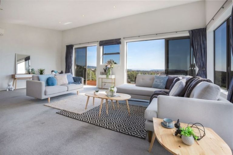 Photo of property in 58a Kahu Road, Paremata, Porirua, 5024