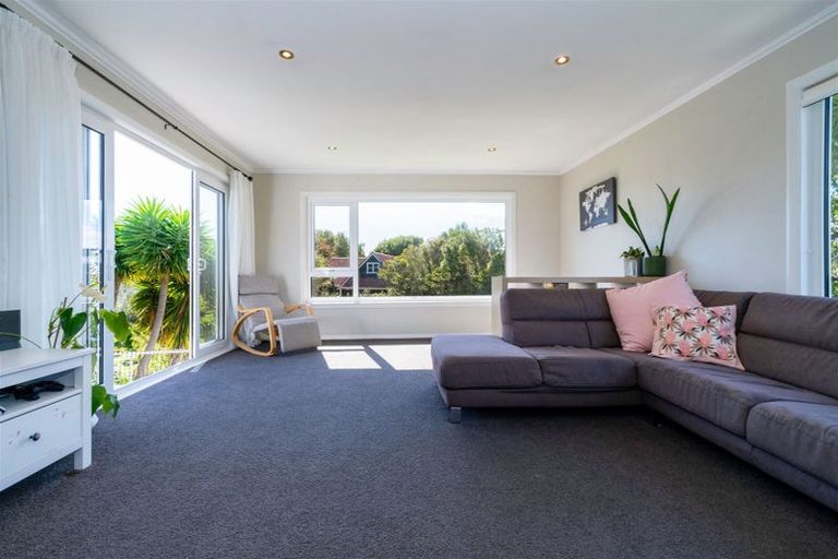 Photo of property in 11 Titoki Road, Raumati Beach, Paraparaumu, 5032