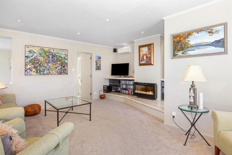 Photo of property in 26 Ogilvy Terrace, Plimmerton, Porirua, 5026