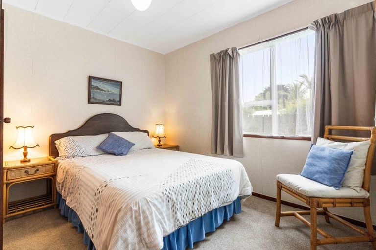 Photo of property in 419 Linton Crescent, Whangamata, 3620