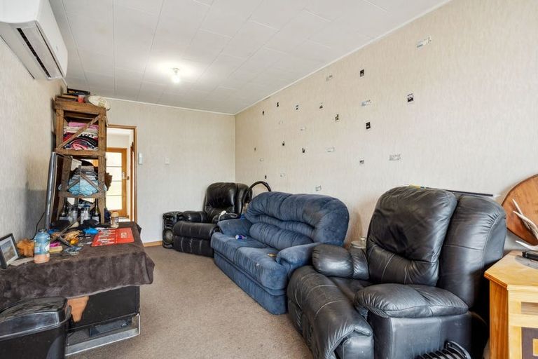 Photo of property in 4 Elwyn Crescent, Green Island, Dunedin, 9018