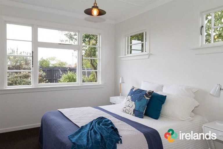 Photo of property in 72 Marriotts Road, North New Brighton, Christchurch, 8083
